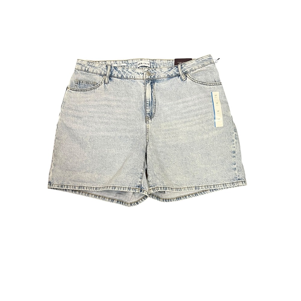 Ava & Viv Midi Shorts Womens 17 Light Wash Blue High Rise Relaxed Fit Denim Mom